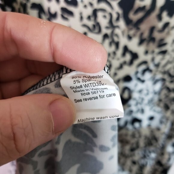 NY Collection Asymmetric Printed Maxi Dress Plus Size 3XP cold shoulder (AG) - Picture 6 of 7